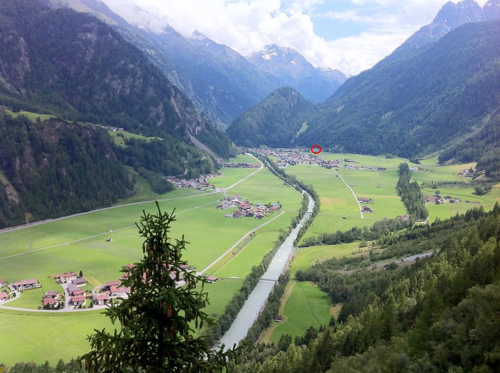 Apart Alpen Langenfeld Ngoại thất bức ảnh