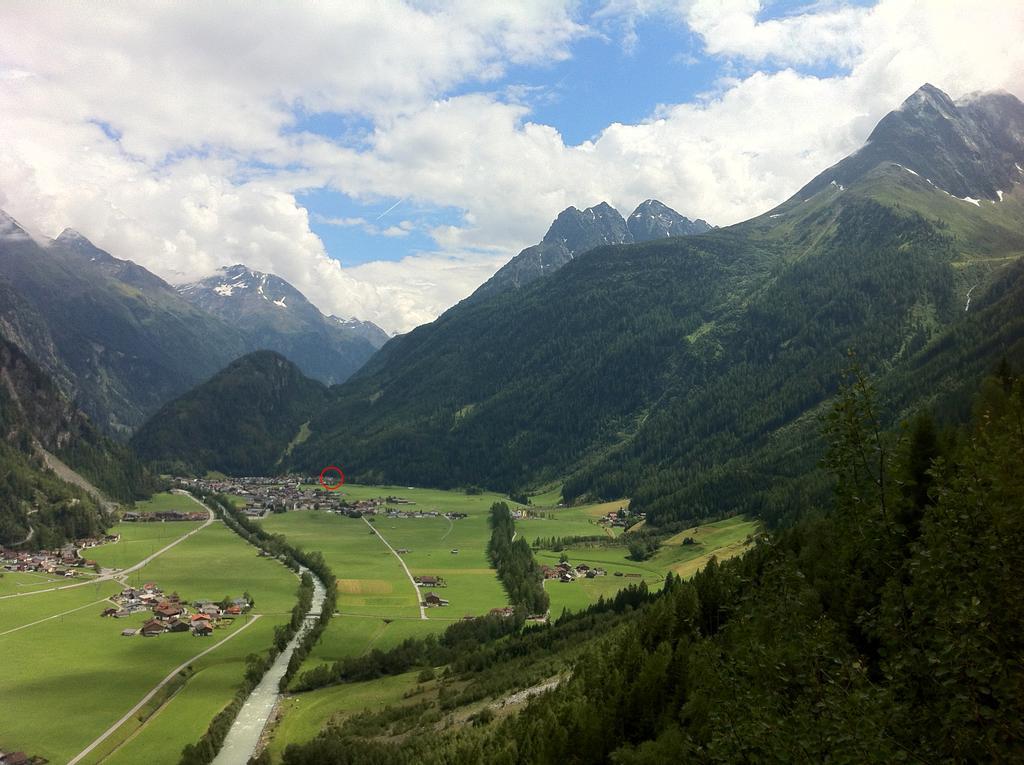 Apart Alpen Langenfeld Ngoại thất bức ảnh